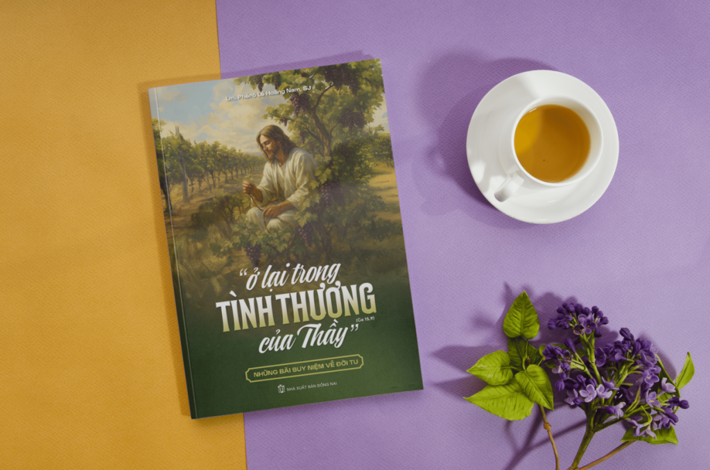 Ở Lại Trong Tình Thương Của Thầy